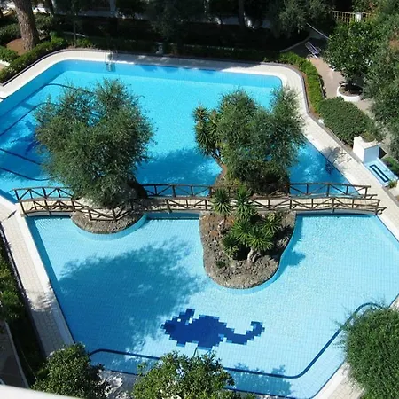 Ambra Short Rent * سورينتو