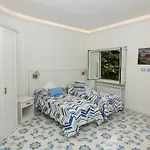 Ambra Short Rent Daire