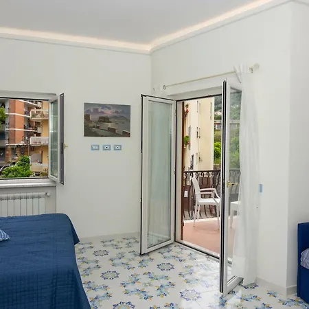 Ambra Short Rent * Sorrento